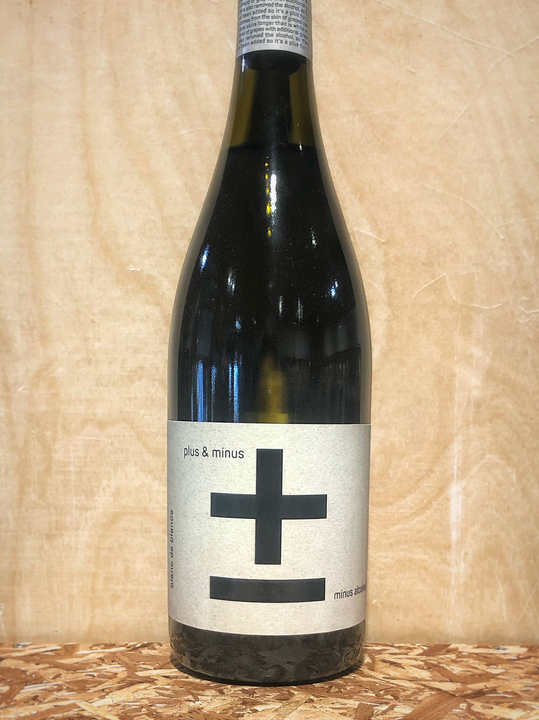 Plus & Minus Non-Alcoholic Blanc de Blancs NV (South Australia, Australia)