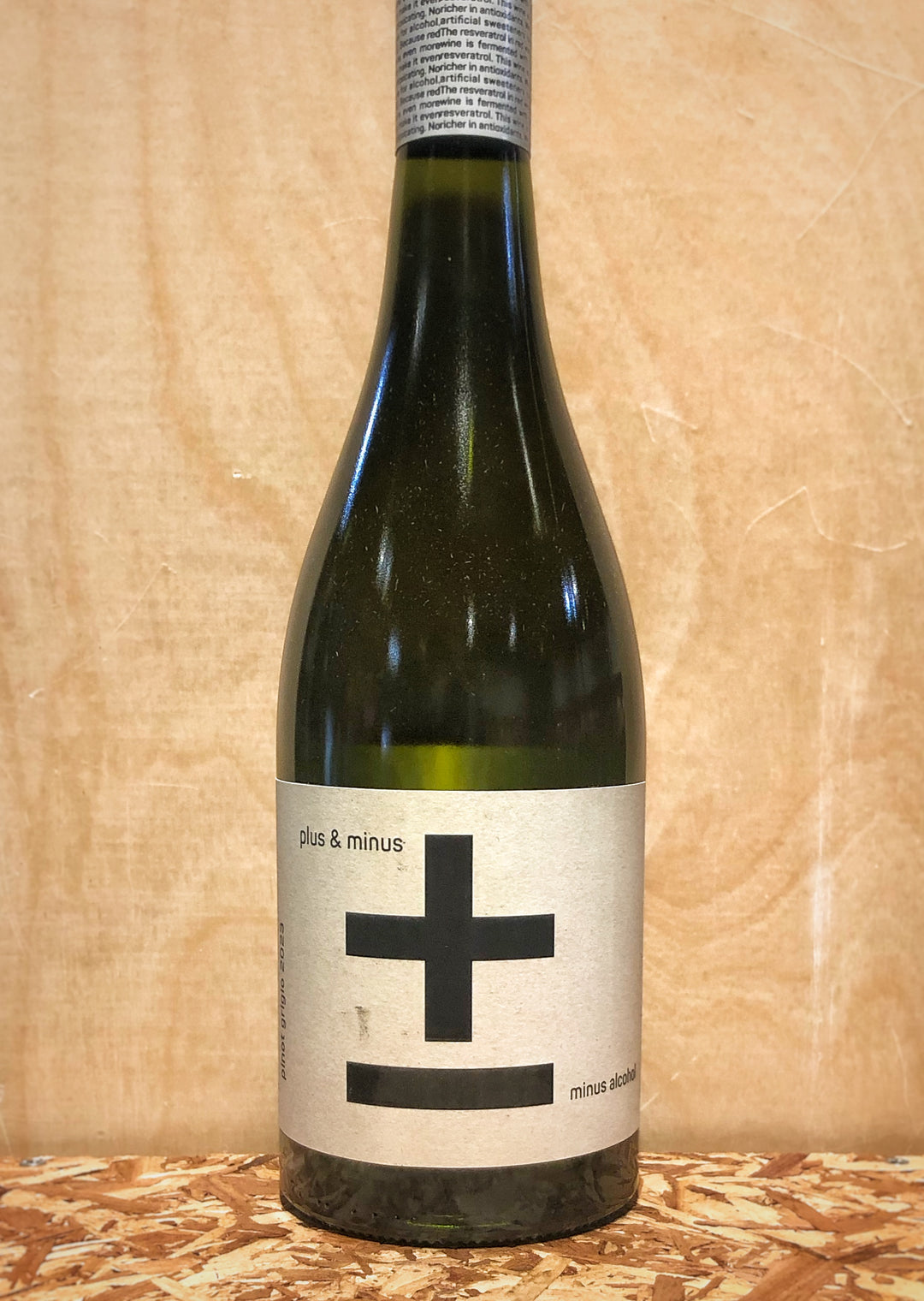 Plus & Minus Non-Alcoholic Pinot Grigio (South Australia, Australia)
