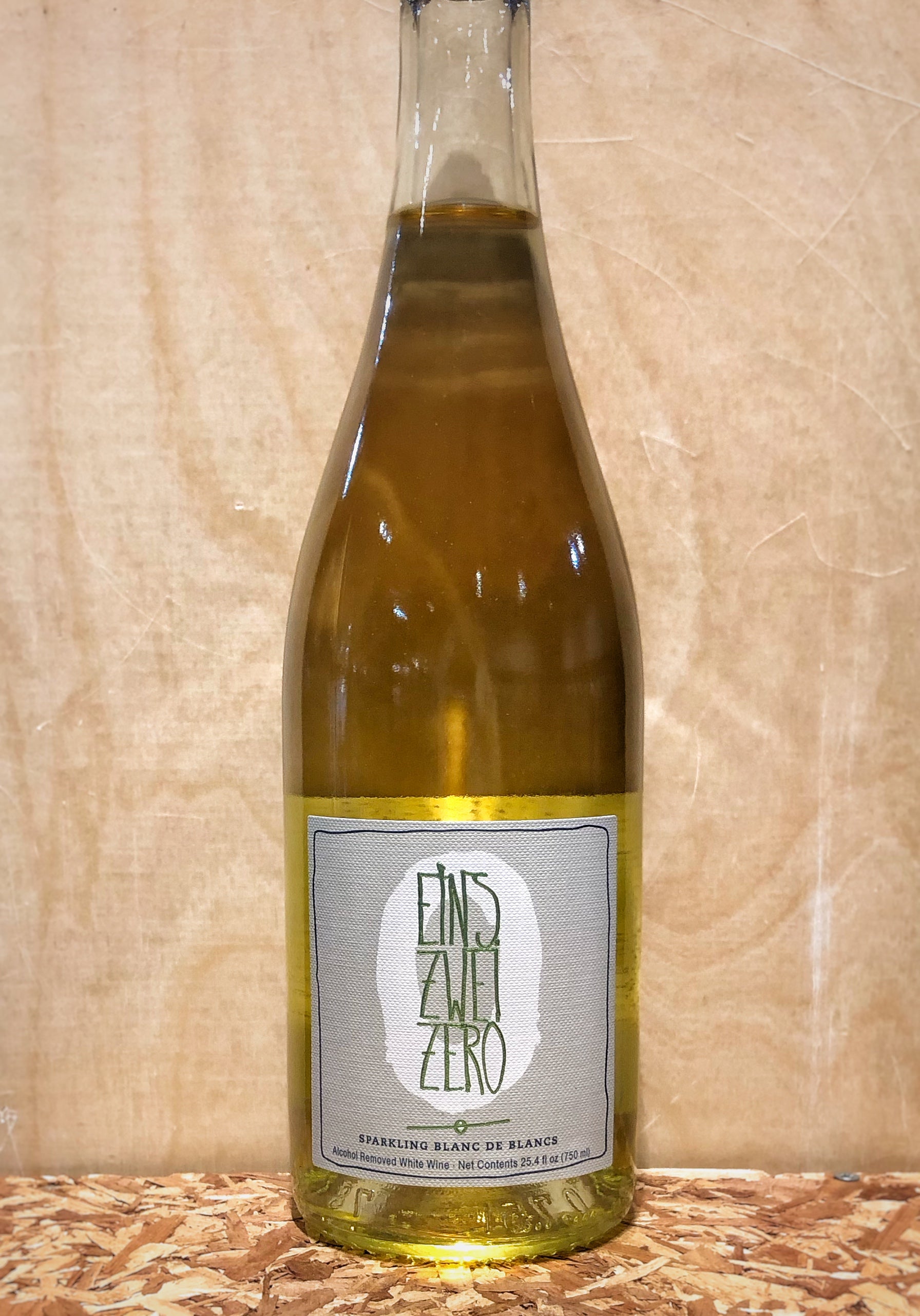 Leitz 'Eins Zwei Zero' Non-Alcoholic Blanc de Blancs (Rheingau, German ...