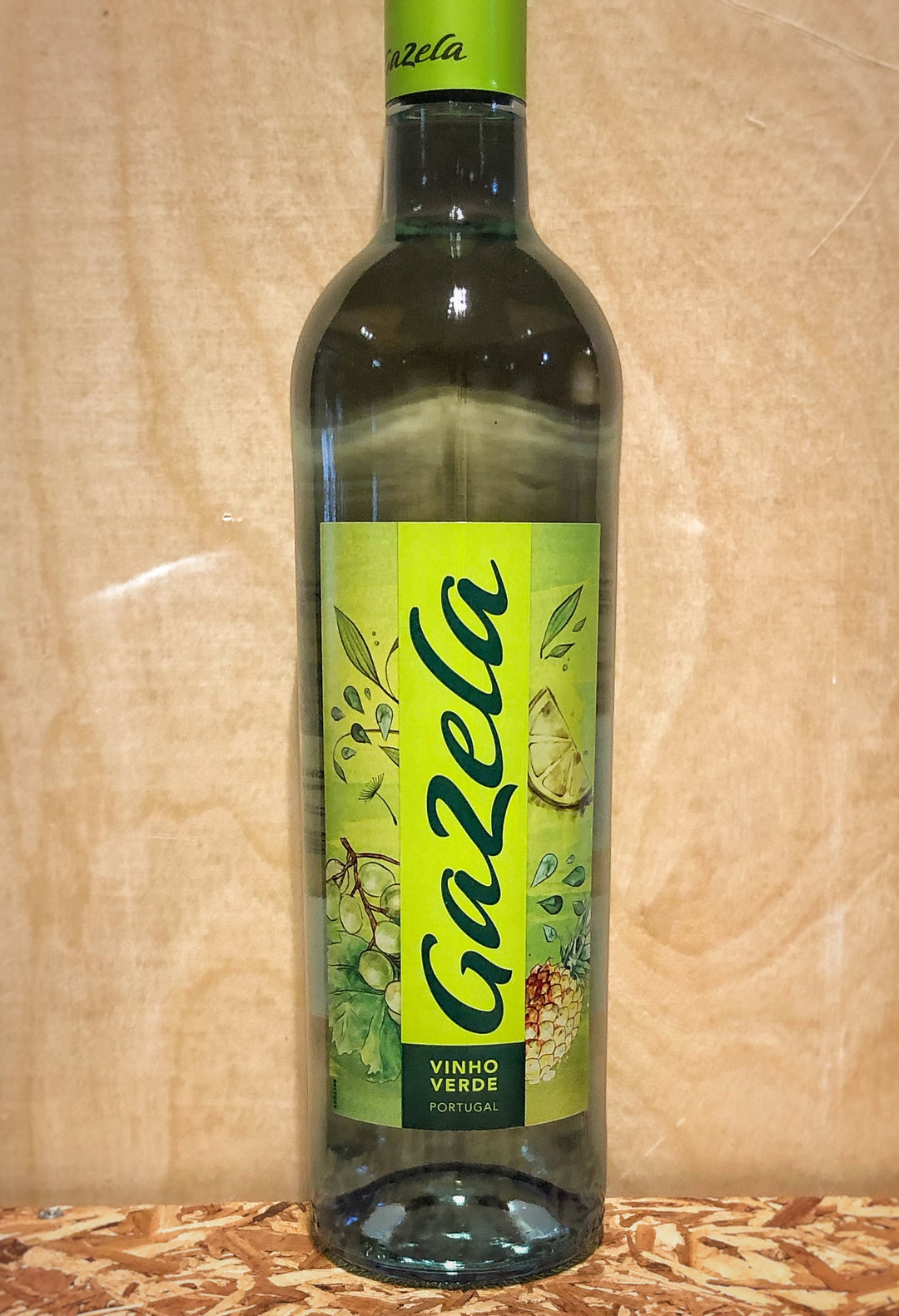 Gazela Vinho Verde NV (Vinho Verde, Portugal)