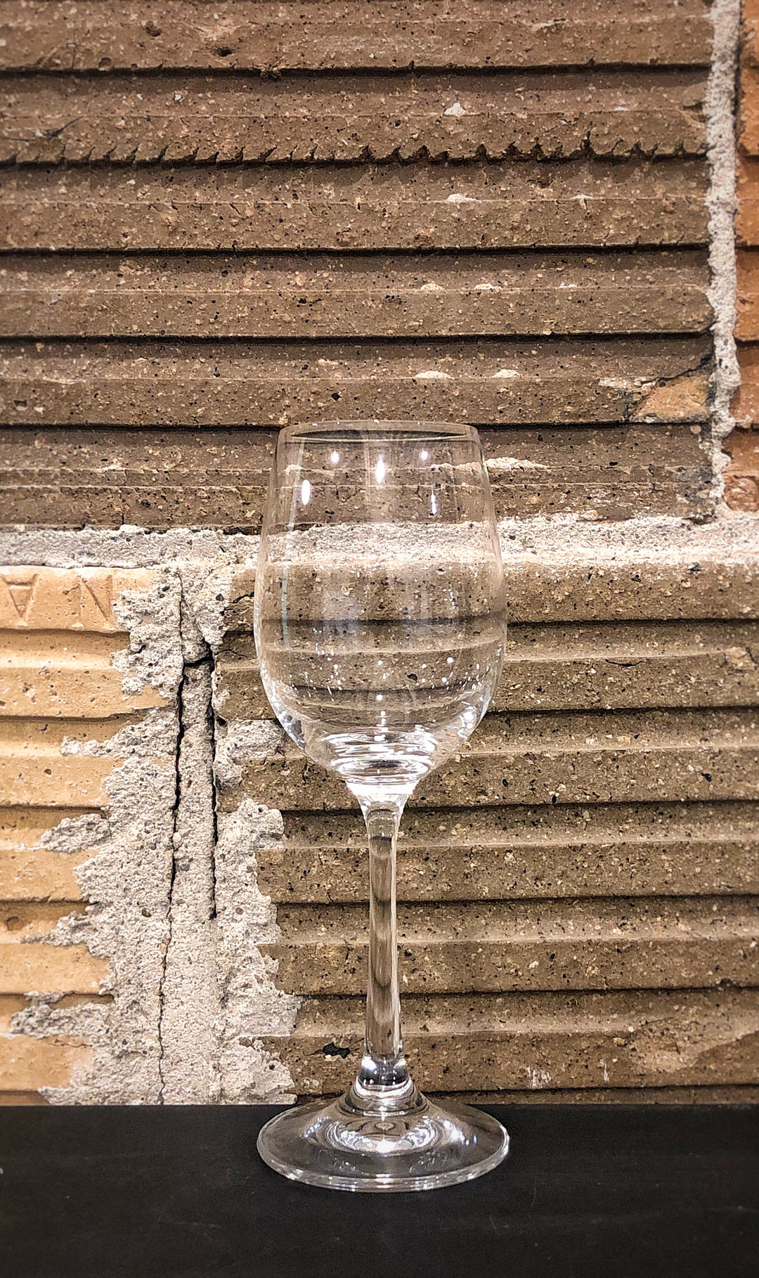 Vigneto Sheer Rim Small White Wine Glass